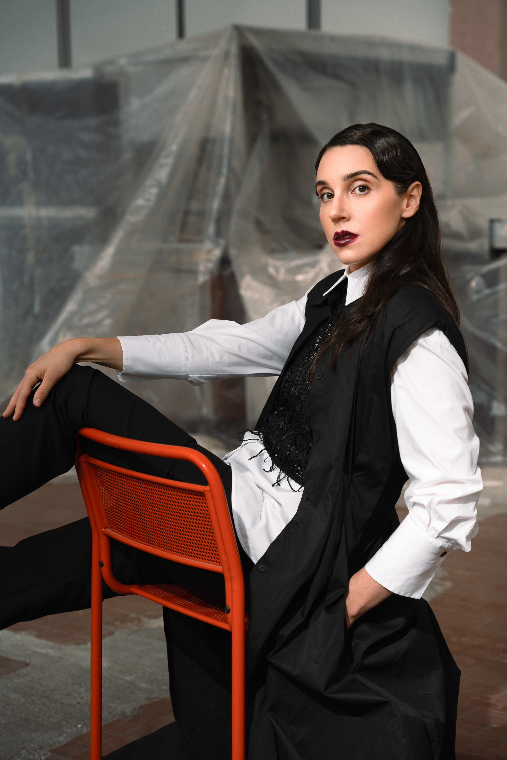 Foto ritratti di Cecilia Molinari una cantante lirica donna in studio fotografico a Rotterdam.