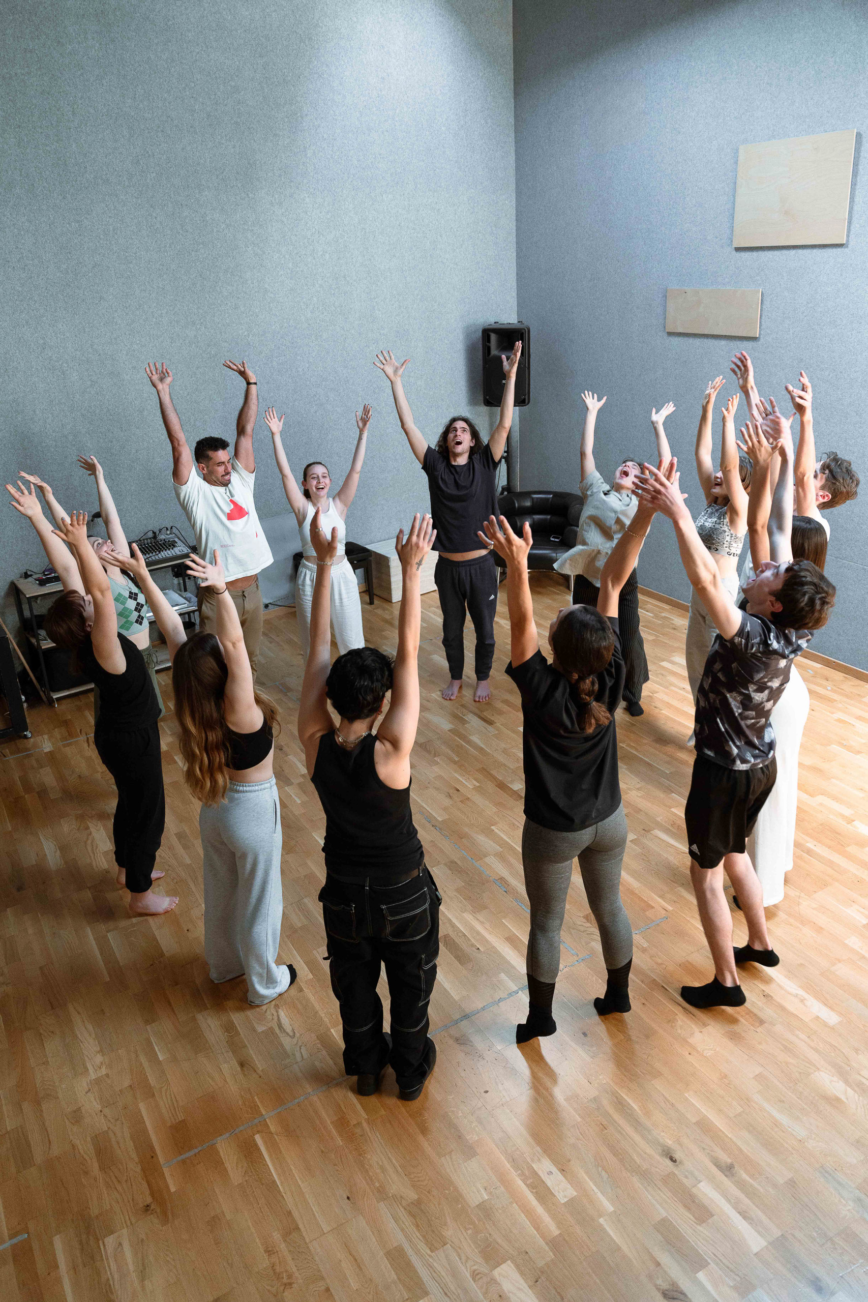 Foto reportage e creazione contenuti al Mob studios di Roma nella lezione di recitazione alla Actorsgym