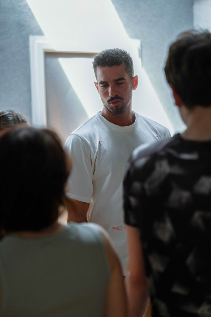 Foto reportage e creazione contenuti al Mob studios di Roma nella lezione di recitazione alla Actorsgym